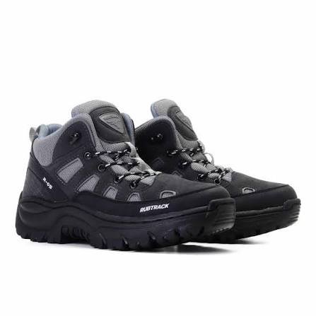 SEPATU TRACKING